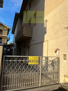 villa indipendente in vendita a Pineto