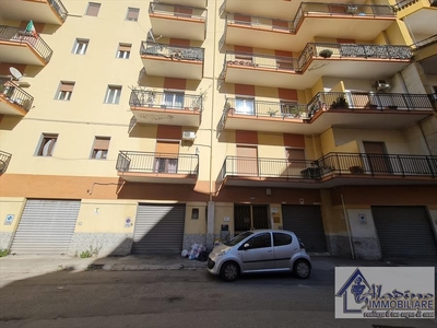 Affitto Appartamento quadrilocale in Reggio di Calabria (