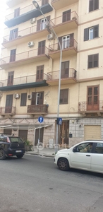 Appartamento in Affitto in Corso A. Amedeo 98 a Palermo