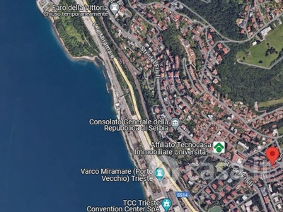 Appartamento in Affitto in Salita di Gretta a Trieste