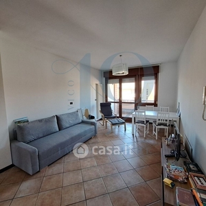 Appartamento in Affitto in Strada Langhirano a Parma