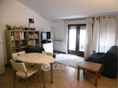 Appartamento in Affitto in Via Carlo Bazzi a Milano
