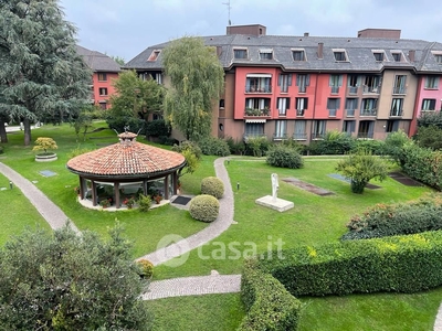 Appartamento in Affitto in Via Carlo Osma 2 a Milano