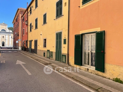 Appartamento in Affitto in Via Cristoforo Colombo 77 a Sestri Levante