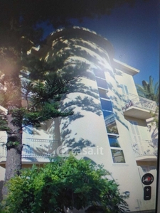 Appartamento in Affitto in Via Giovanni Ansaldi a Sanremo