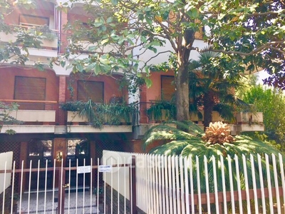 Appartamento in Affitto in Via Romana a Bordighera