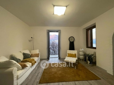 Appartamento in Affitto in Via Torno 86 a Como
