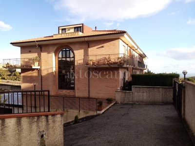 Casa a Catanzaro in Via Giovanni Patari, Materdomini