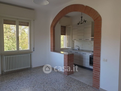 Casa Bi/Trifamiliare in Affitto in Pappiana a San Giuliano Terme