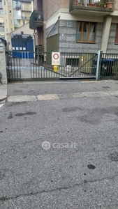 Garage/Posto auto in Affitto in Via Serrano 9 a Torino