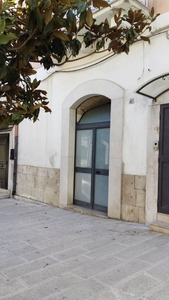 Immobile Commerciale in vendita a Canosa di Puglia