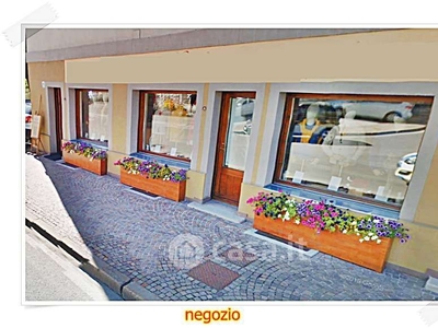 Negozio/Locale commerciale in Affitto in a Cortina d'Ampezzo