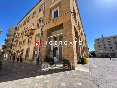 Negozio/Locale commerciale in Affitto in a Lecce