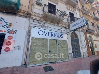 Negozio/Locale commerciale in Affitto in Via acclavio 63 a Taranto