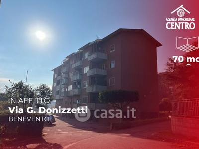 Negozio/Locale commerciale in Affitto in Via gaetano donizzetti a Benevento