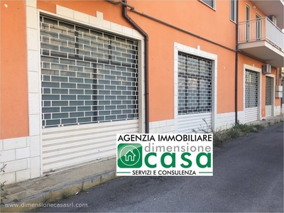 Negozio / Locale in vendita a Caltanissetta