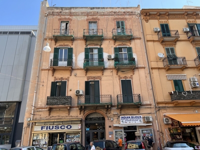 Negozio / Locale in vendita a Taranto