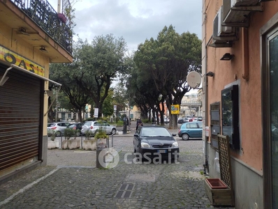 Negozio/Locale commerciale in Affitto in Via 5 traversa allumiera a Pozzuoli