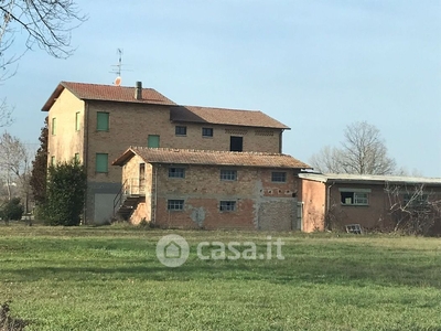 Rustico/Casale in Vendita in Via trolli a Reggio Emilia