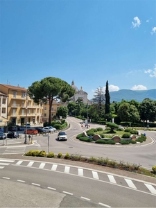 Santa Maria degli Angeli. Zona centralissima.