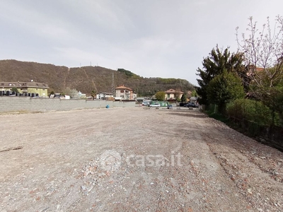 Terreno edificabile in Affitto in Via Crevacuore a Serravalle Sesia