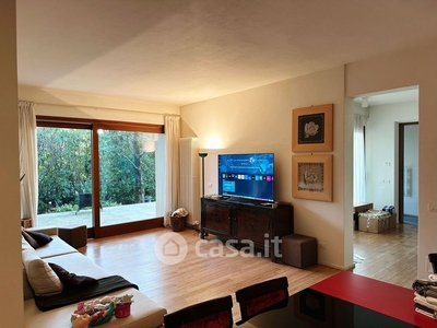 Villa in Affitto in Via G. Viner 39 a Forte dei Marmi