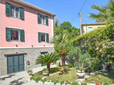 Appartamento di 100m² con terrazza e WiFi, parcheggio - Genova