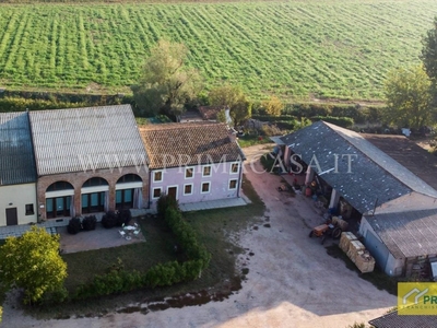 Azienda Agricola in vendita a Verona piazza Brà
