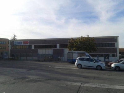 Capannone Industriale in vendita a Monteriggioni via Dei Laghi,5