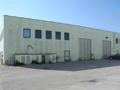 Capannone Industriale in vendita a Porto Recanati via Santa Maria in Potenza,snc