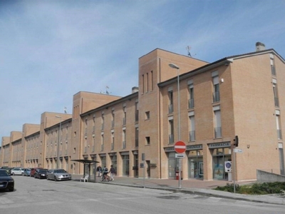 Magazzino in vendita a Jesi via Ancona,13 Bis