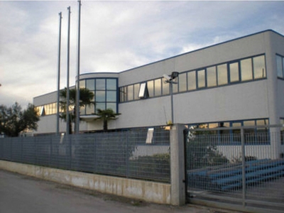 Magazzino in vendita a Porto Recanati via Santa Maria in Potenza,snc
