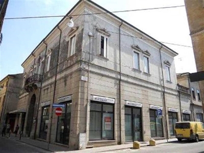 Ufficio in vendita a Badia Polesine via Sant'Alberto,snc