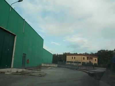 Ufficio in vendita a Cerreto d'Esi via Incavata,snc