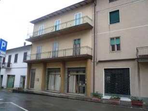 Appartamento a Castiglione dei Pepoli, 5 locali, 108 m², ascensore