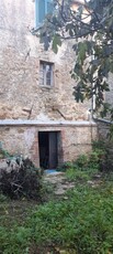 Appartamento a Magliano in Toscana, 10 locali, 1 bagno, arredato