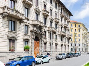 Appartamento in Vendita in Corso Plebisciti 9 a Milano