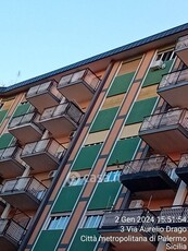 Appartamento in Vendita in Via Aurelio Drago a Palermo
