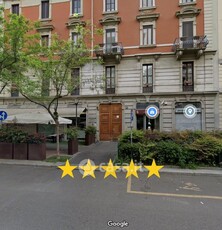 Appartamento in Vendita in Via Carlo Ravizza a Milano