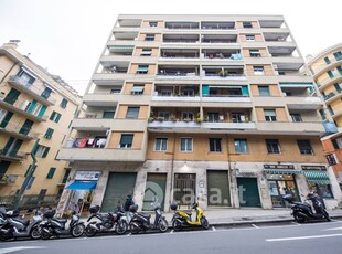 Appartamento in Vendita in Via Donghi 26 a Genova