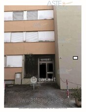 Appartamento in Vendita in Via Ezio Lucarno 85 a Genova