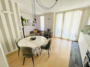 Appartamento in Vendita in Via Giulio Carcano 26 A a Milano