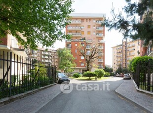 Appartamento in Vendita in Via Lanfranco della Pila 57 a Milano