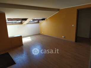 Appartamento in Vendita in Via Teseo a Catania