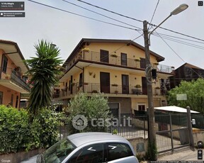 Appartamento in Vendita in Via Valle Allegra 26 a Gravina di Catania