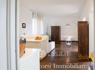 Appartamento in Vendita in Viale Umbria 56 a Milano