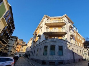 Appartamento in Via Colombo 4, Biella, 6 locali, 2 bagni, 180 m²