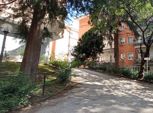 Appartamento in Via di meo, Avellino, 5 locali, 2 bagni, 150 m²