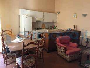 Appartamento Trilocale da ristrutturare in vendita a Piacenza