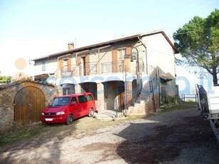 Appartamento Trilocale in vendita a Cinigiano